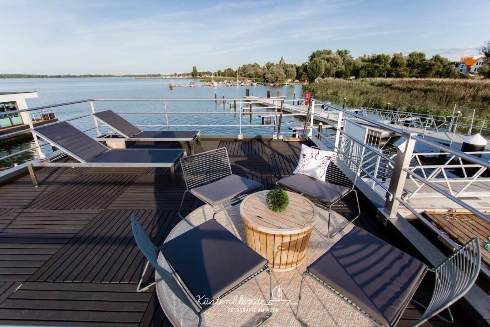 Hotel Hausboot Kranichnest Ribnitz-Damgarten Zewnętrze zdjęcie