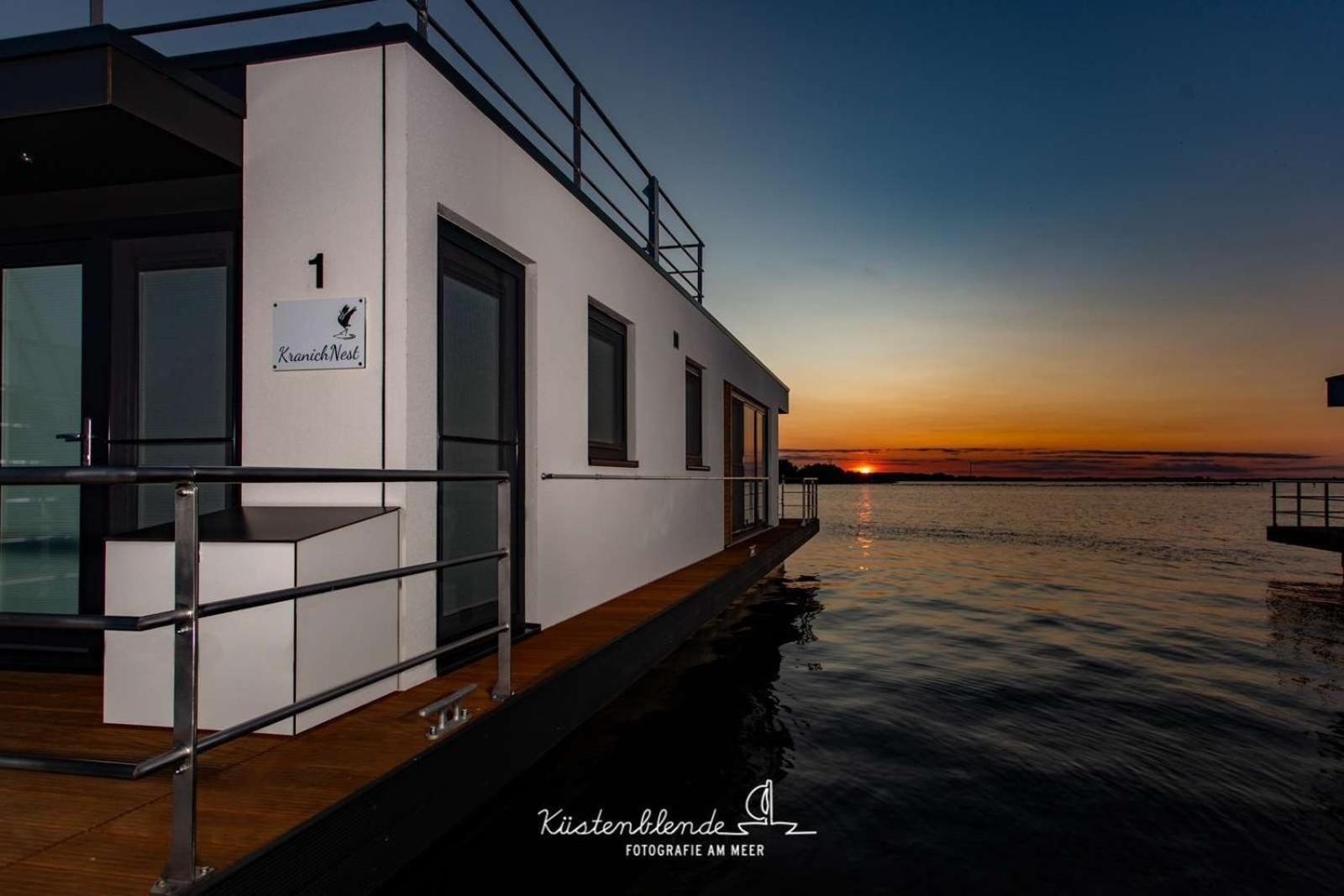 Hotel Hausboot Kranichnest Ribnitz-Damgarten Zewnętrze zdjęcie