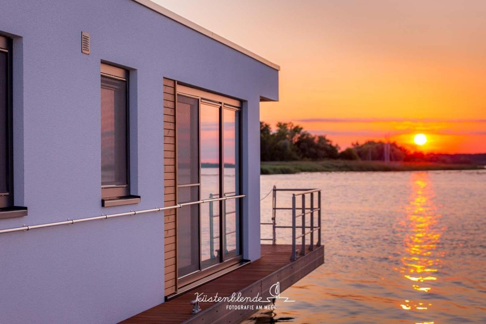 Hotel Hausboot Kranichnest Ribnitz-Damgarten Zewnętrze zdjęcie