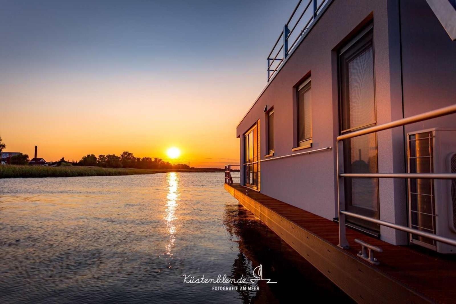 Hotel Hausboot Kranichnest Ribnitz-Damgarten Zewnętrze zdjęcie